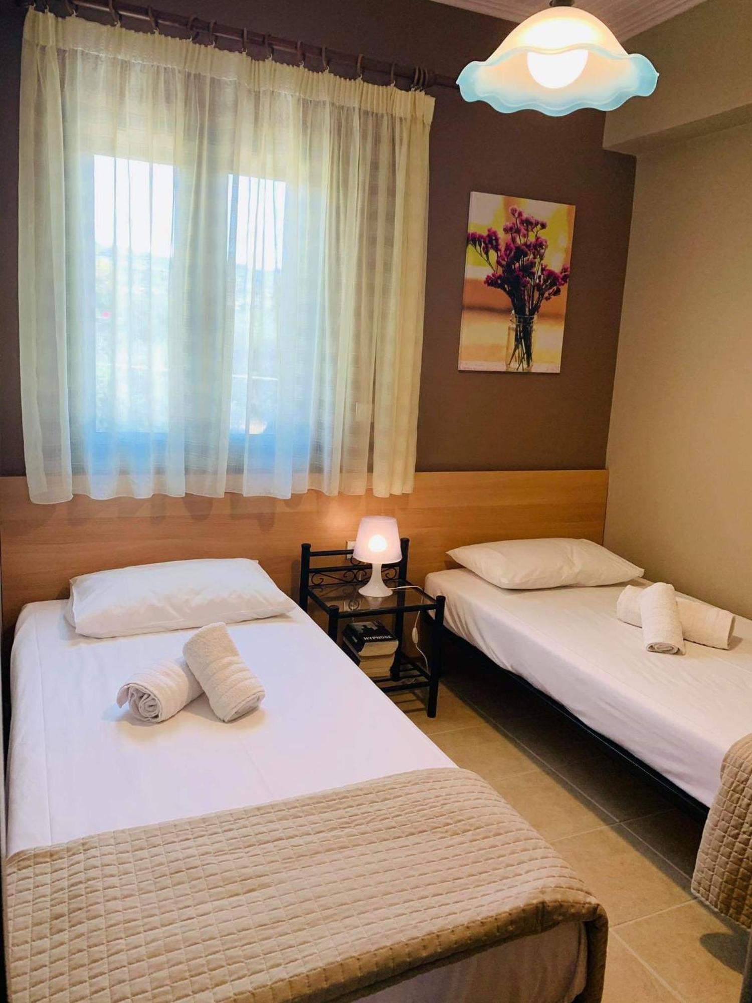 Finikes Apartments Stoúpa Chambre photo