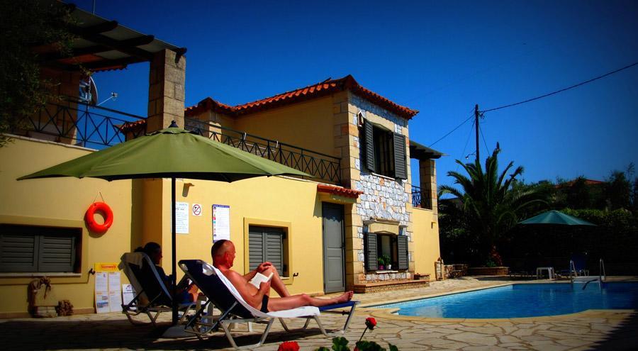 Finikes Apartments Stoúpa Extérieur photo